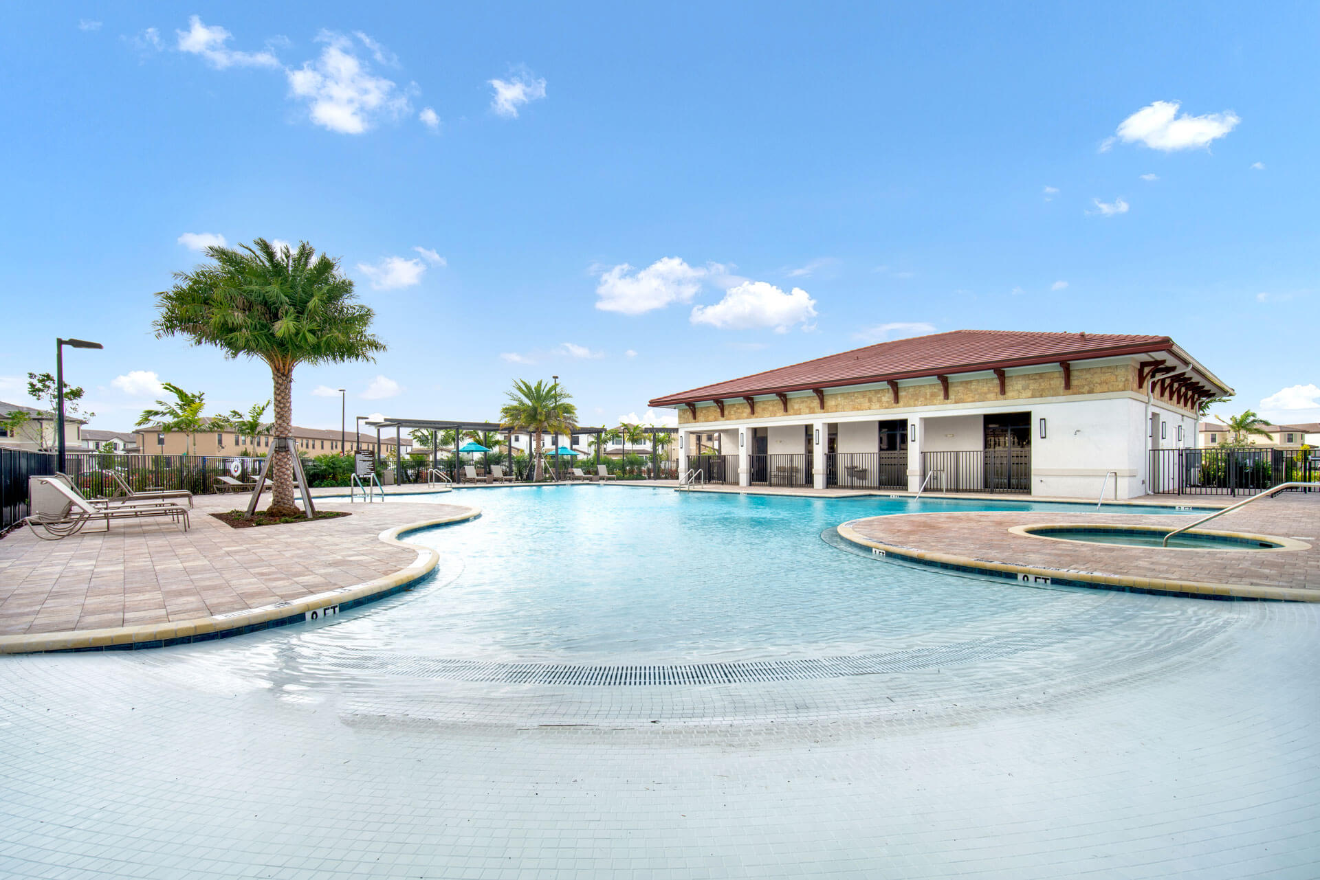 aquabella-north-clubhouse-gallery-6