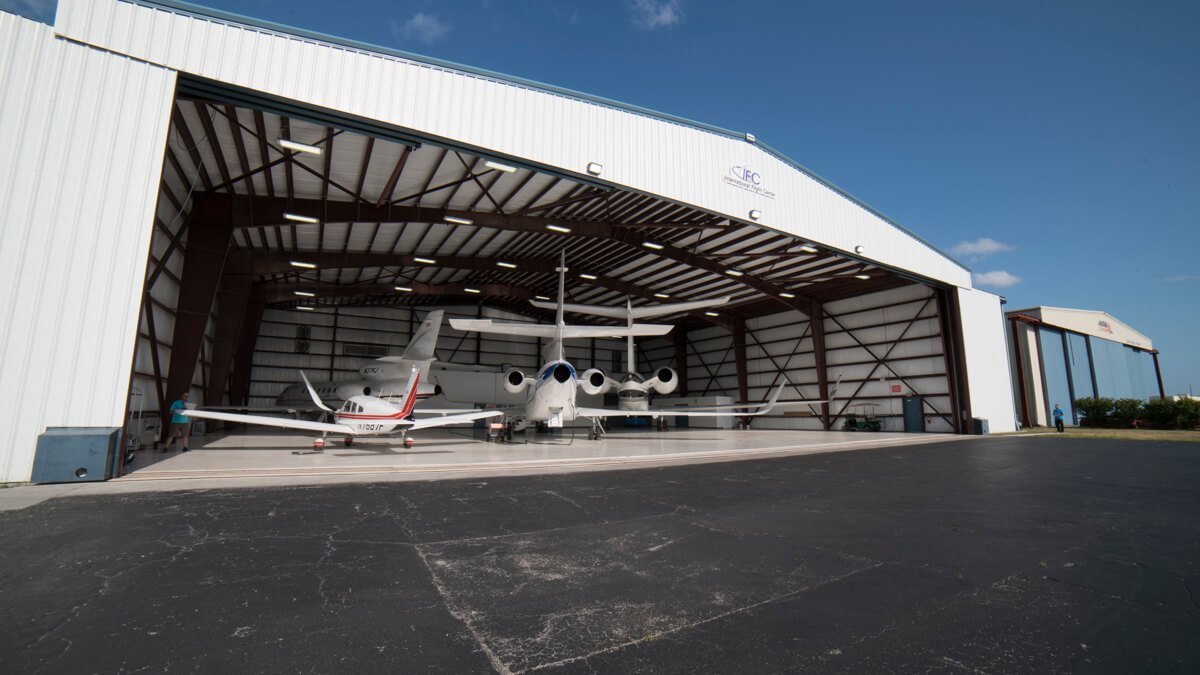 hangar-46-&-48-gallery-1