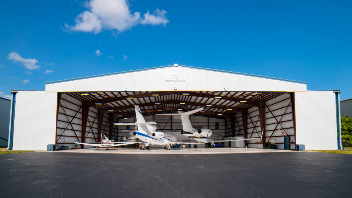 hangar-46-&-48-gallery-2