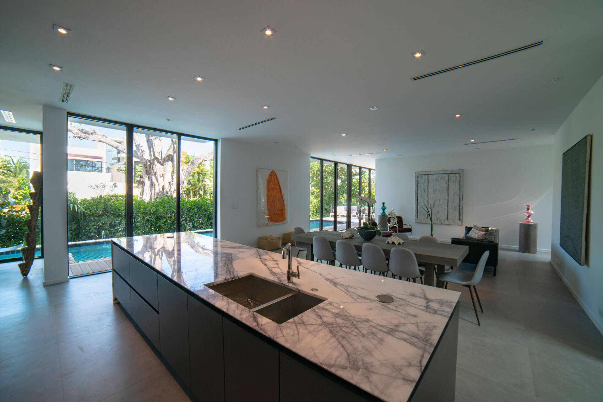 miami-beach-gallery-1