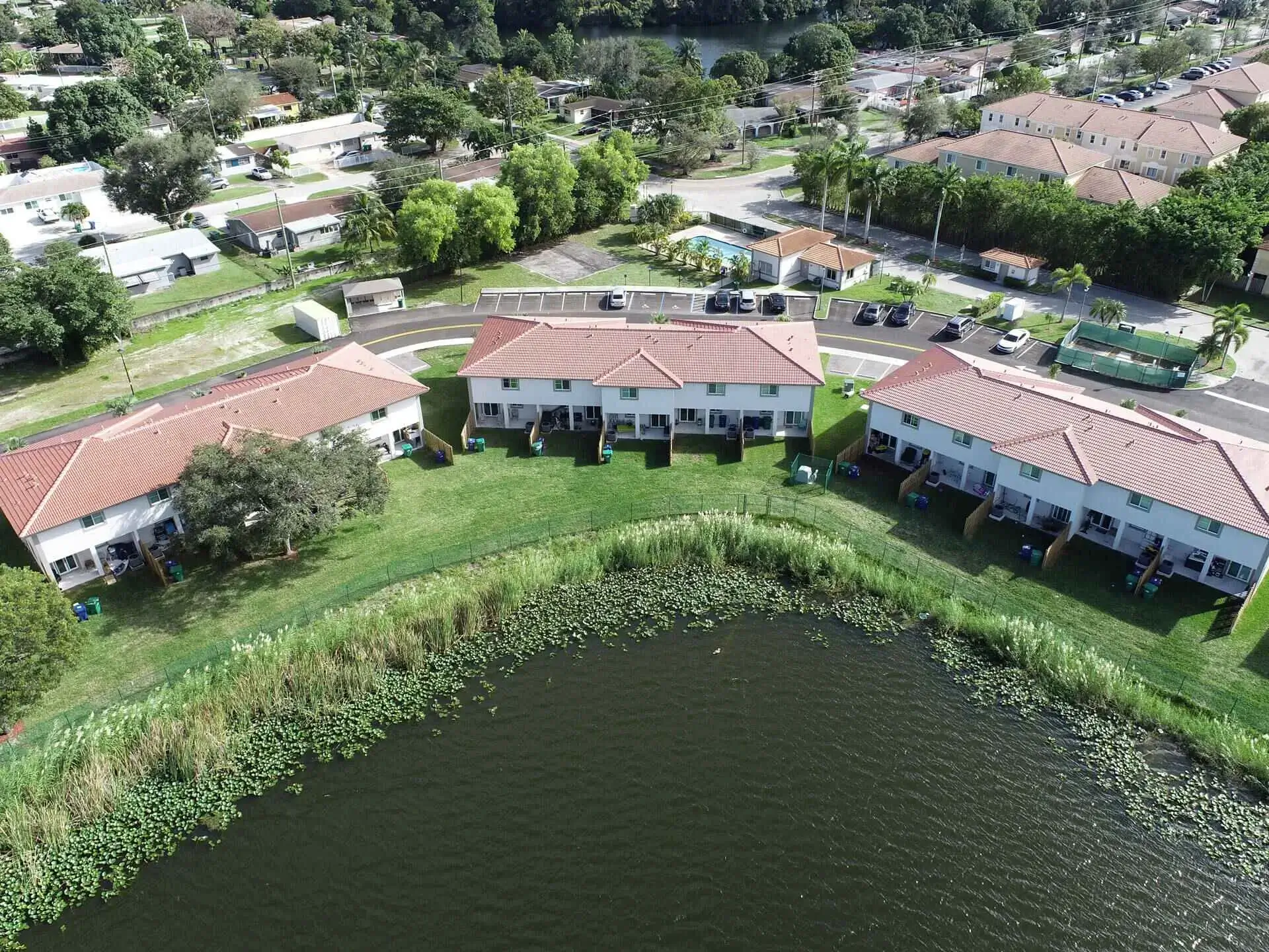 sailboat-townhomes-gallery-1