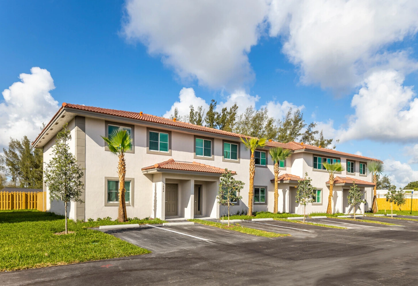 sailboat-townhomes-gallery-22