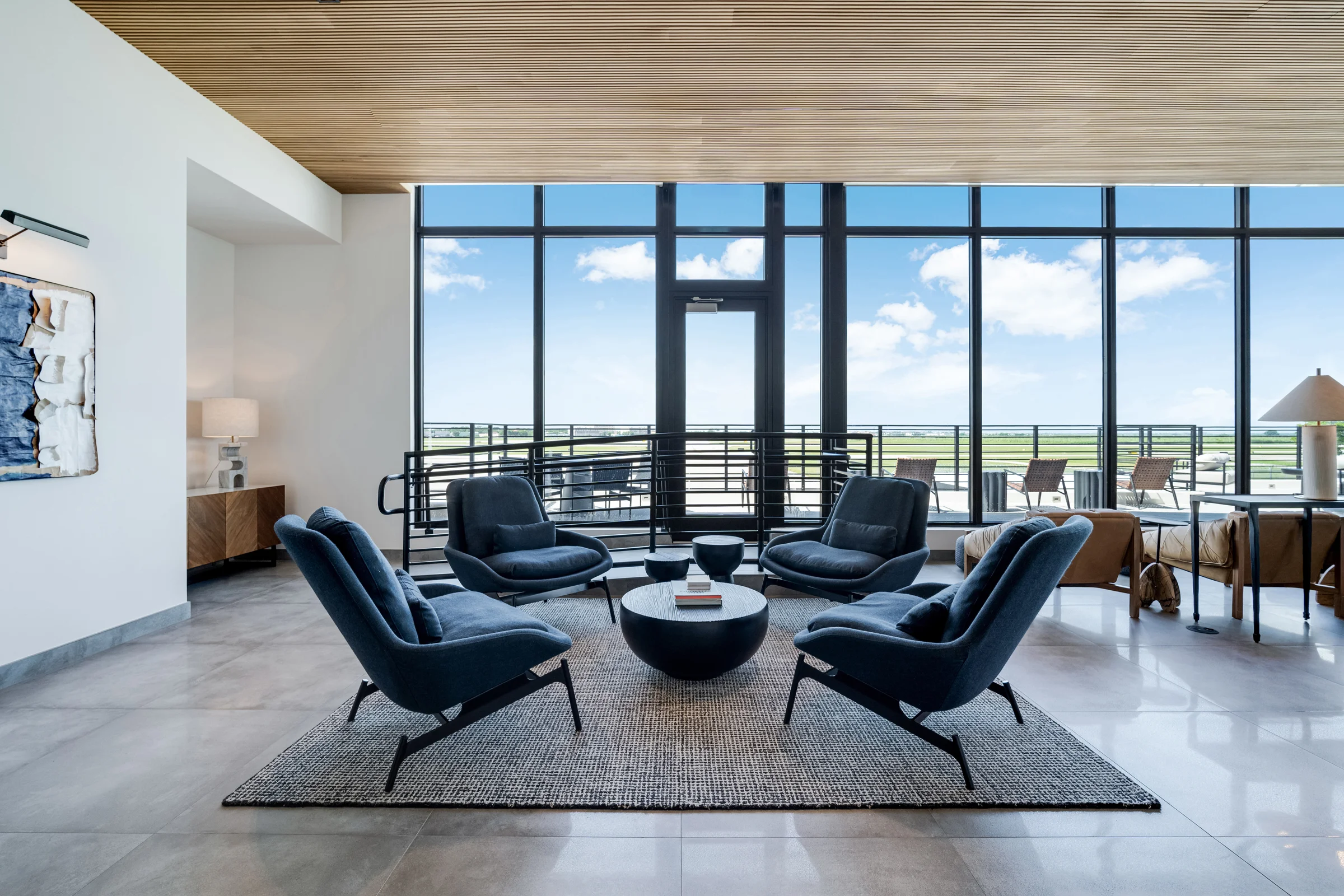 Upstairs-Sitting-Area